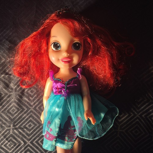 Ariel the little mermaid - little,